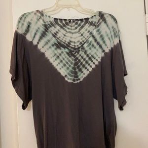 Tie-dye flowing shirt